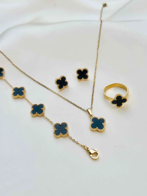 Clover Chain Locket Set